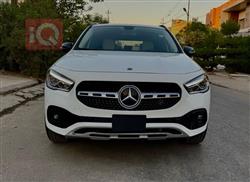 مێرسێدس بێنز GLA